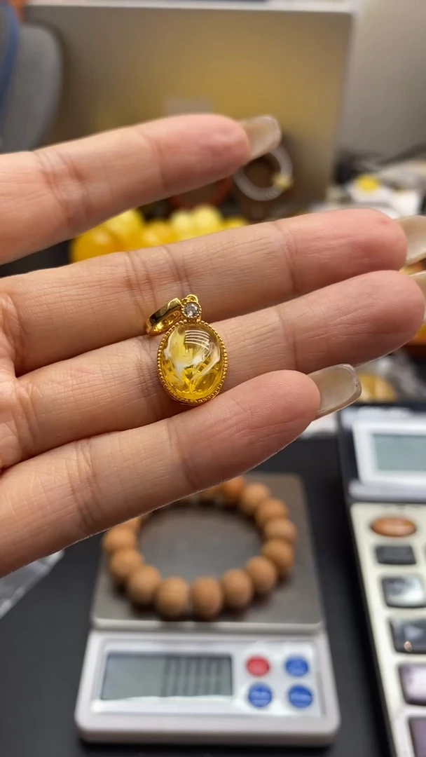 琥珀银S925镶嵌珠宝奇石2565