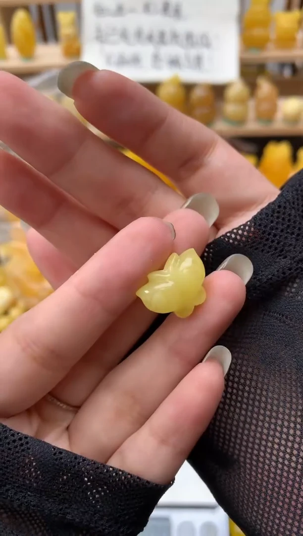 未镶嵌琥珀珠宝奇石046琥珀蜜蜡微瑕