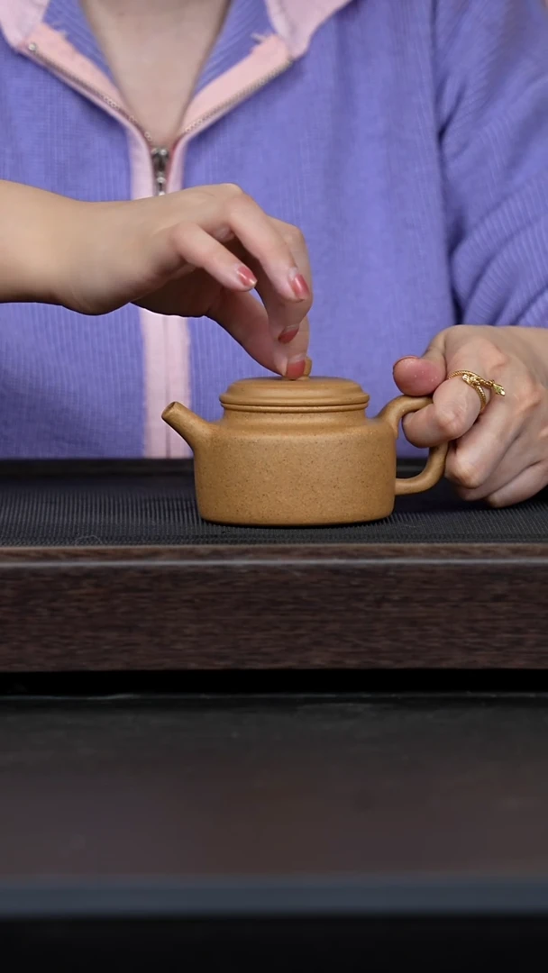 【闪购商品】紫砂茶壶微瑕黄金段德钟