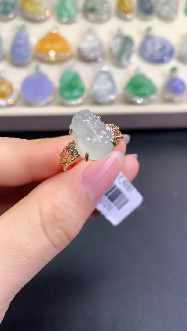 【闪购商品】翡翠戒指18K金镶嵌B60