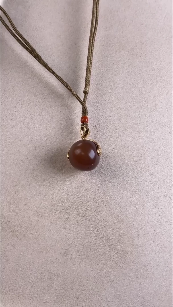 未镶嵌玛瑙/玉髓珠宝奇石峰*1