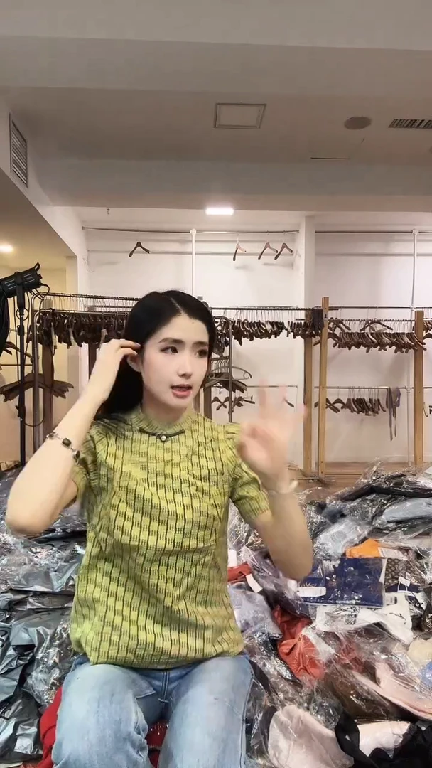 半袖       2XL码      120-130斤