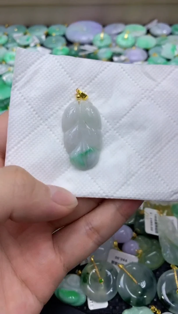 颈饰未镶嵌翡翠天然缅甸翡翠A货