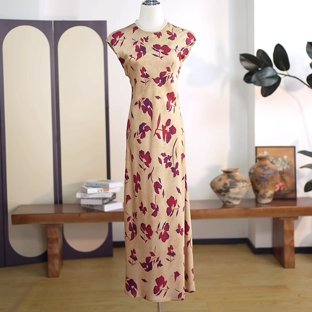 【DY】2025新款复古高级感斜裁长裙高级感贵气显瘦显白连衣裙7-10