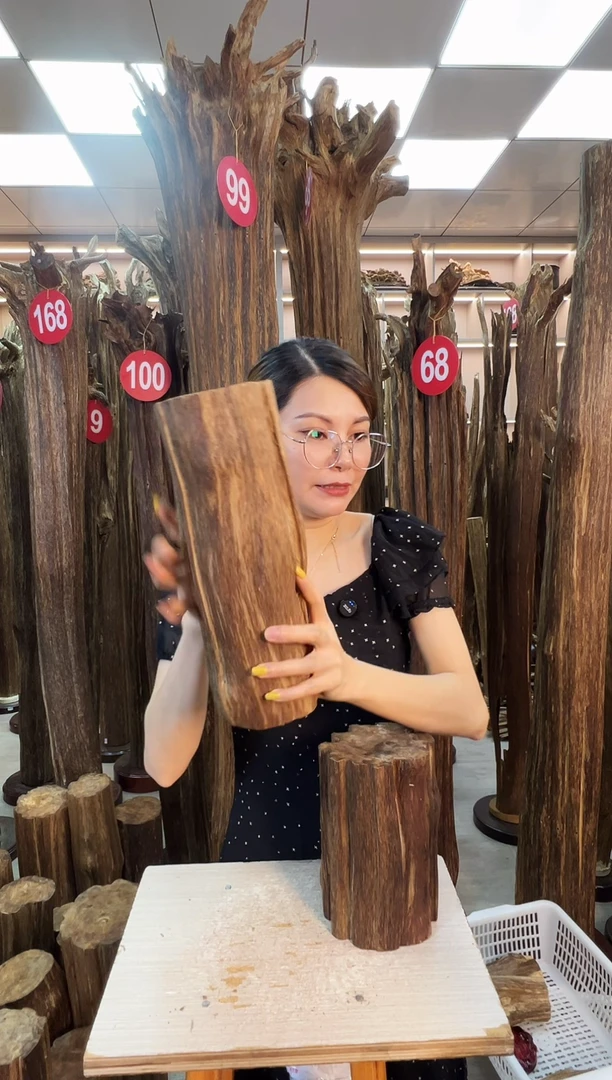 沉香碎屑沉香沉香原料摆件工艺品