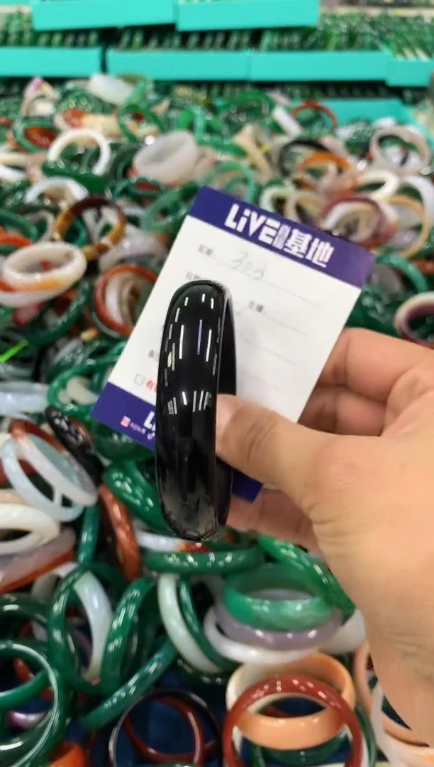 手镯玛瑙/玉髓未镶嵌303