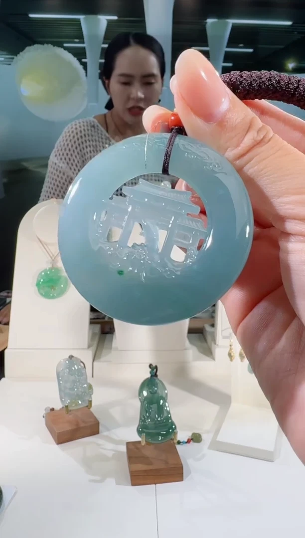 翡翠未镶嵌颈饰天然A货翡翠多样性发其一-鱼跃龙门