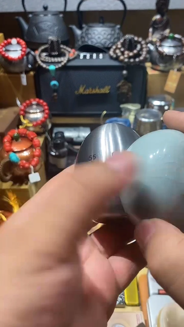 瓷片闪购商品 如图所示