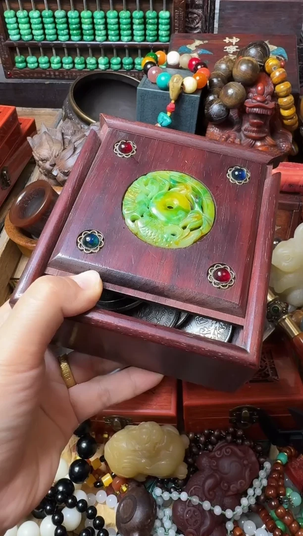 檀香紫檀（小叶紫檀）盒子