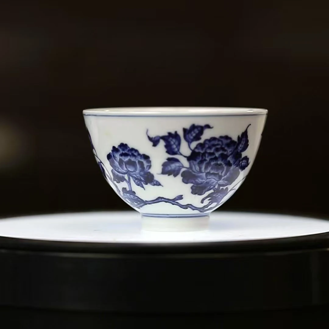 12.7/M2C16/陶瓷青花牡丹鸡心杯