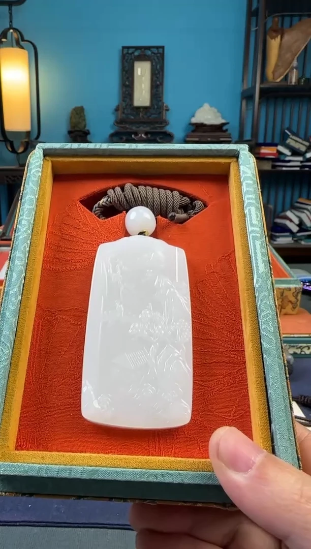 颈饰未镶嵌和田玉阿*1111111111111