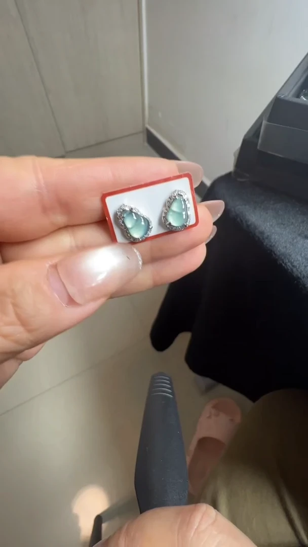 未镶嵌翡翠耳饰11