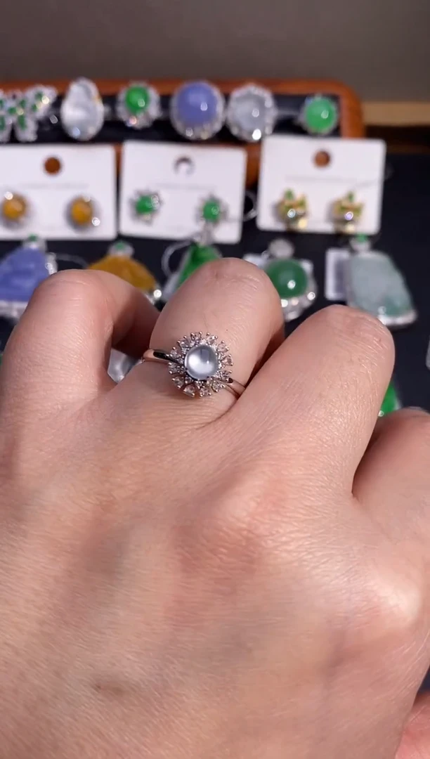 【闪购商品】翡翠戒指18K金镶嵌戒指