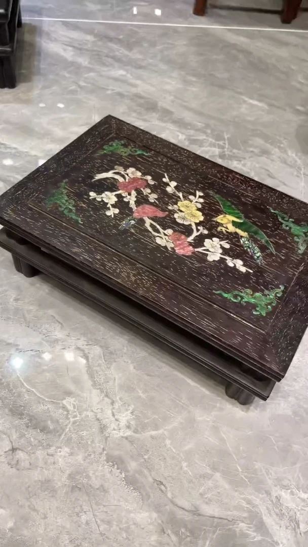 木鸟踏花枝螺钿炕桌