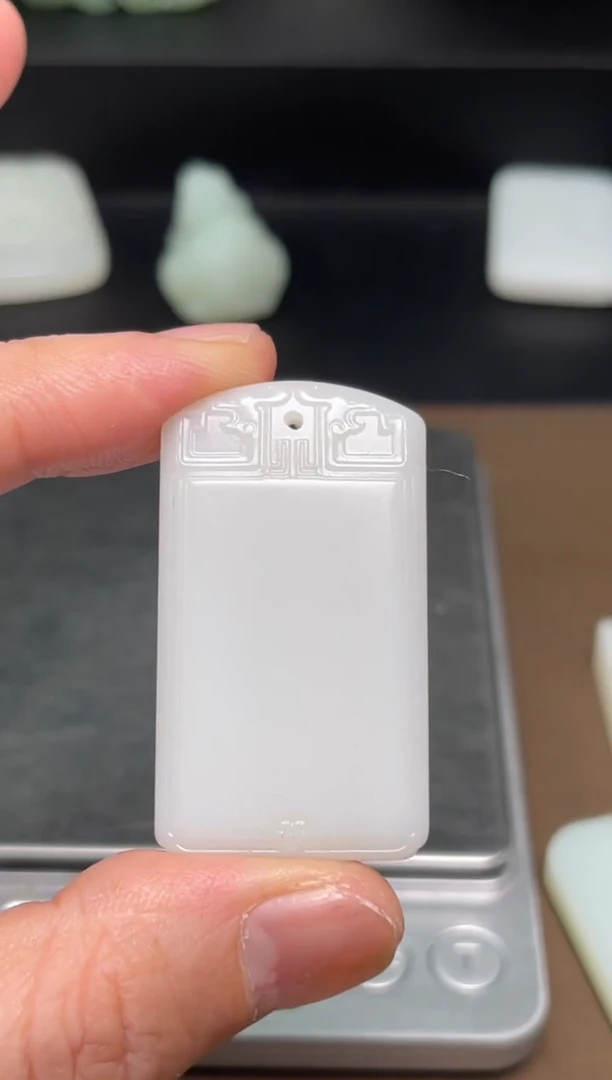 颈饰未镶嵌和田玉25