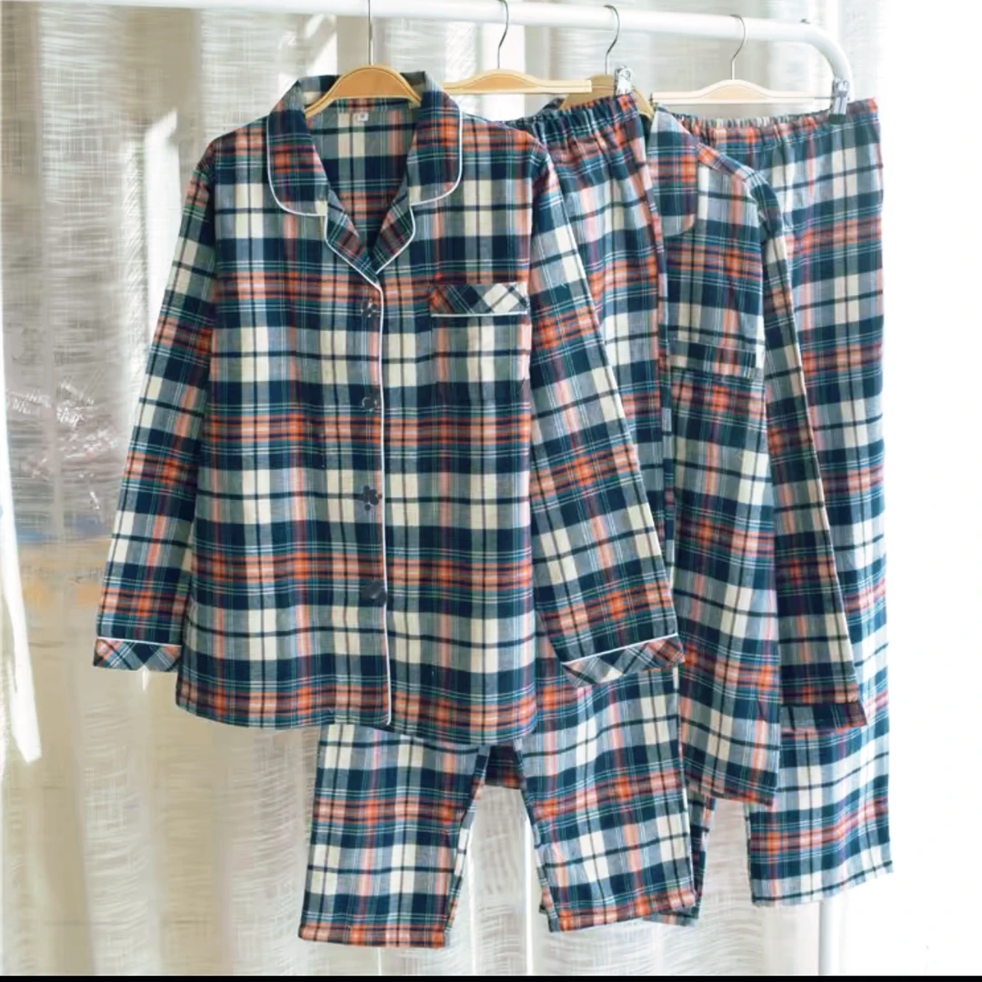 88-情侣款冬款拼格色开衫套装