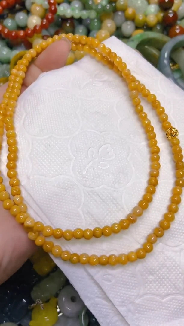 颈饰未镶嵌翡翠4MM