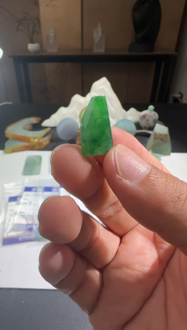 未镶嵌定制翡翠缅甸A货翡翠