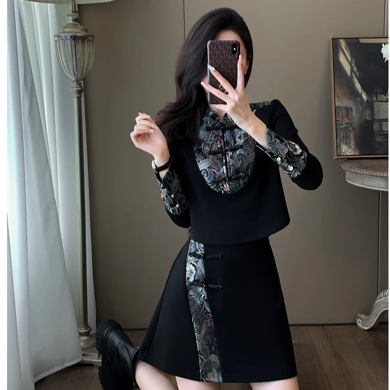 2025新中式休闲风时尚套装时尚绣花上衣民族风长袖中式两件套女装