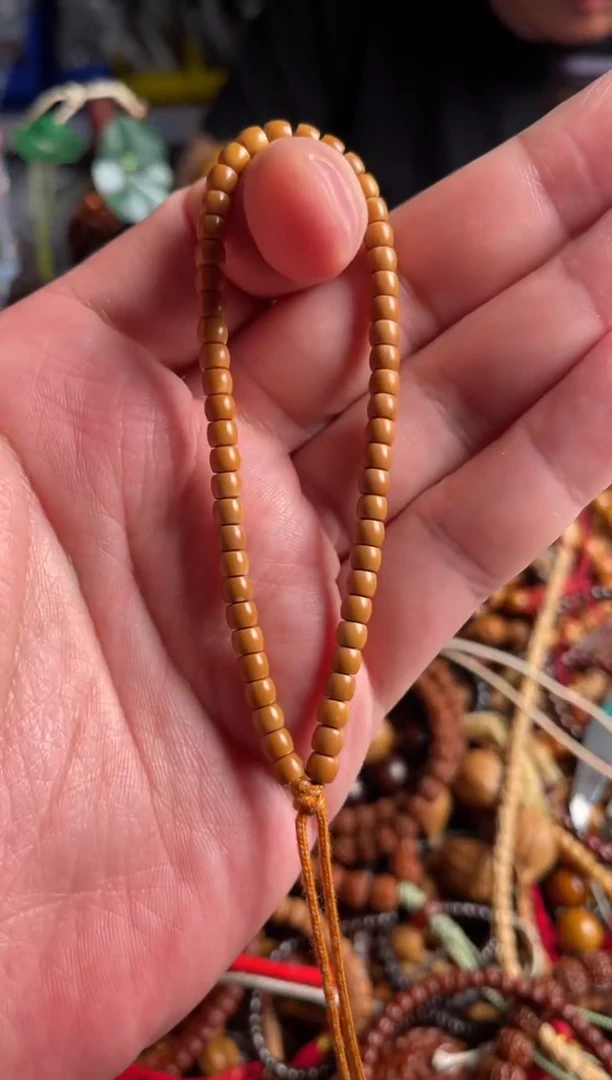 橄榄核吊坠王胖子文玩工作室核尖4.8左右手持