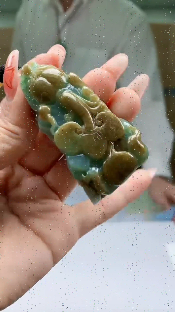 【闪购商品】定制翡翠未镶嵌5028ty-毛货挂件109