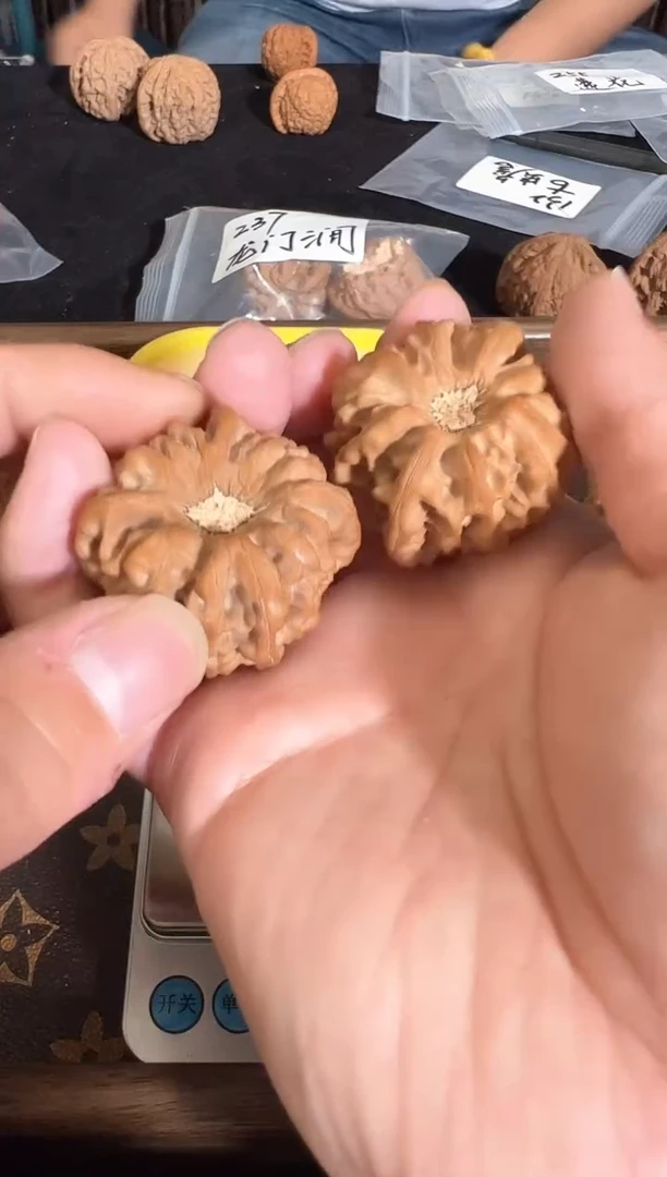 把件核桃头货对全品40尺龙门涧核桃