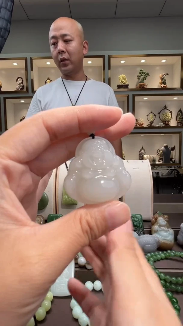 颈饰未镶嵌和田玉苏