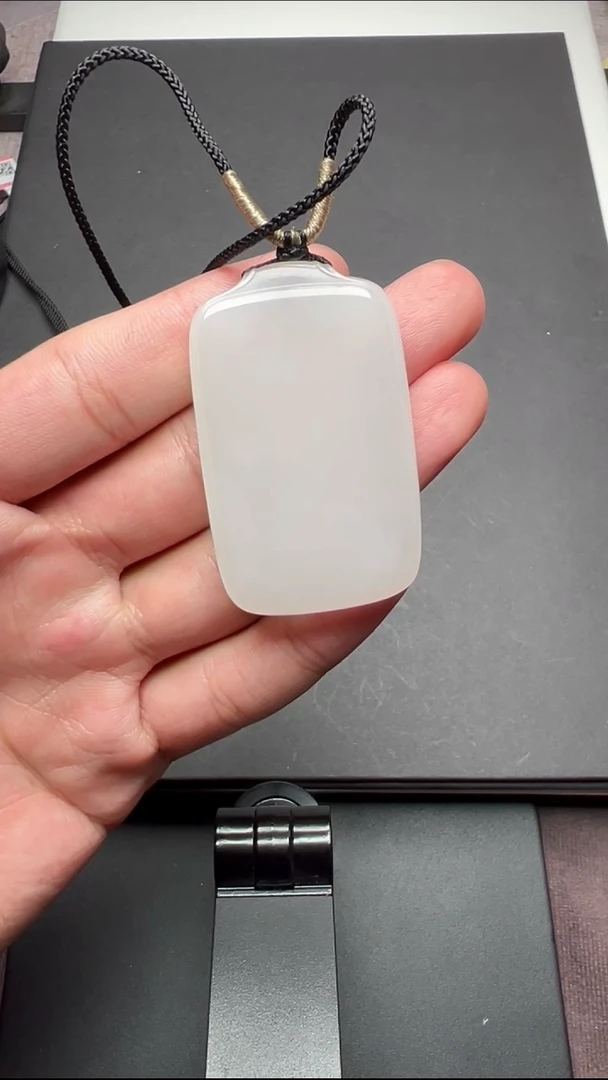 和田玉未镶嵌吊坠(不含链)HBHT50109-3