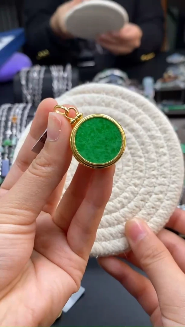 颈饰银S925镶嵌翡翠净货16697