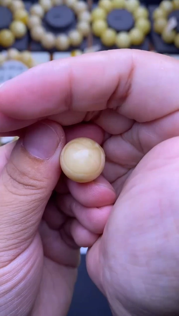 裸石琥珀未镶嵌 大小姐珠宝严选14