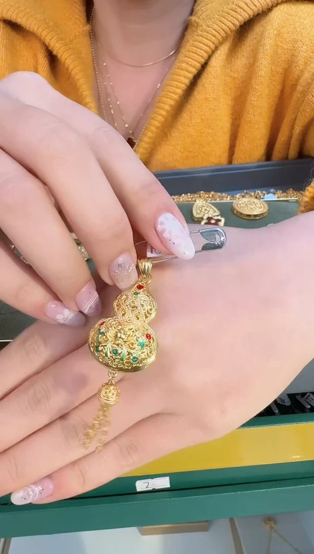 大*流苏葫芦吊坠2.60 （附带礼盒包装）