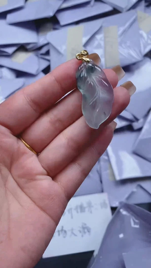 翡翠未镶嵌颈饰所见即所得（一物一拍）24