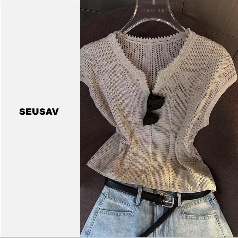 【笙箫家】天爽亚麻镂空针织上衣气质时尚百搭显瘦遮肉