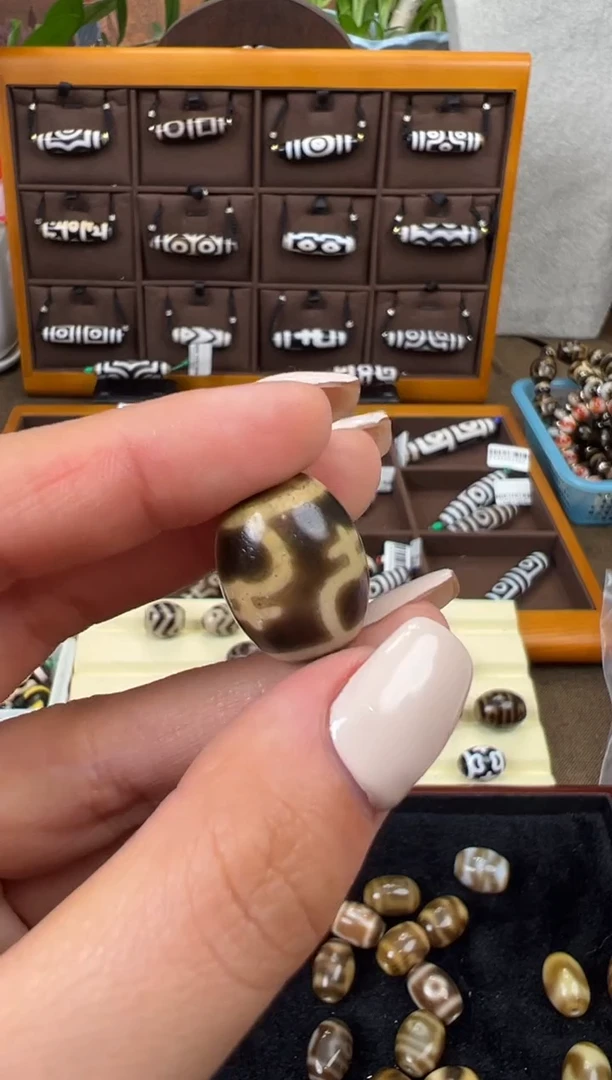 【闪购商品】玛瑙/玉髓吊坠(不含链)未镶嵌10.(微瑕随机发货)