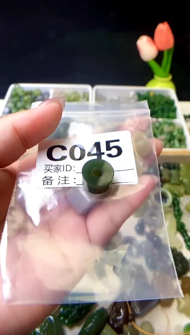 颈饰未镶嵌和田玉一***宝1