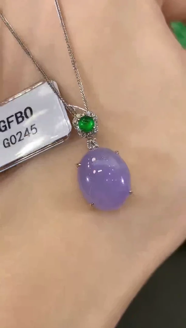 翡翠18K金镶嵌吊坠(不含链)C52紫货有色差