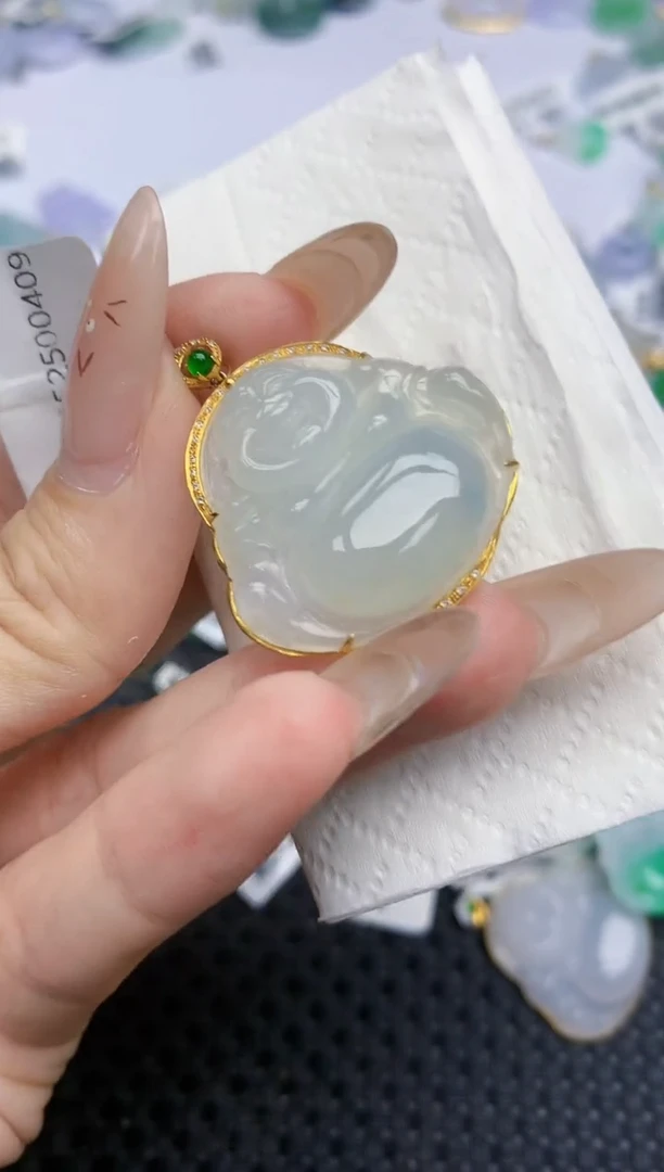 翡翠18K金镶嵌颈饰578   天然翡翠A货