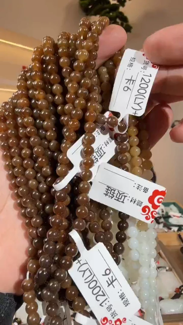 颈饰未镶嵌和田玉6LY多样性发货发其中一件