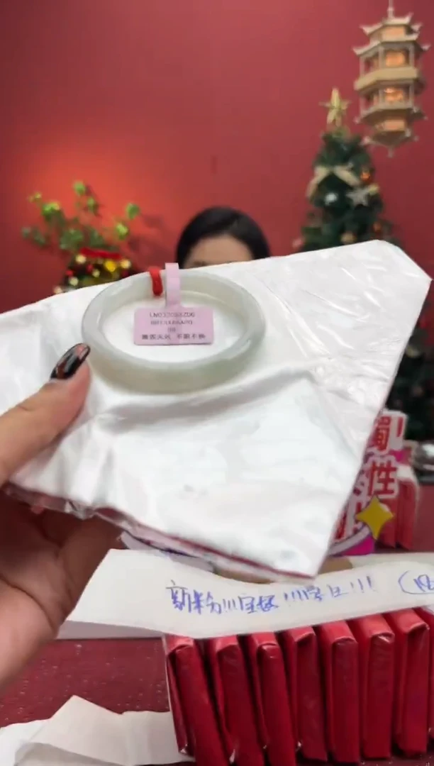 未镶嵌手镯翡翠翡翠手镯6