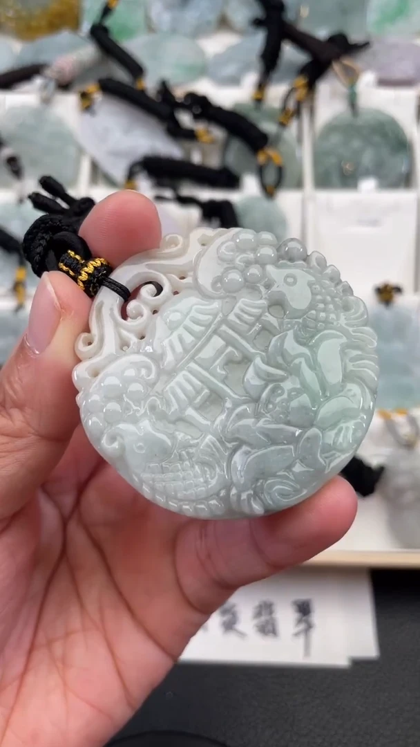 颈饰未镶嵌翡翠天然缅甸翡翠A货148