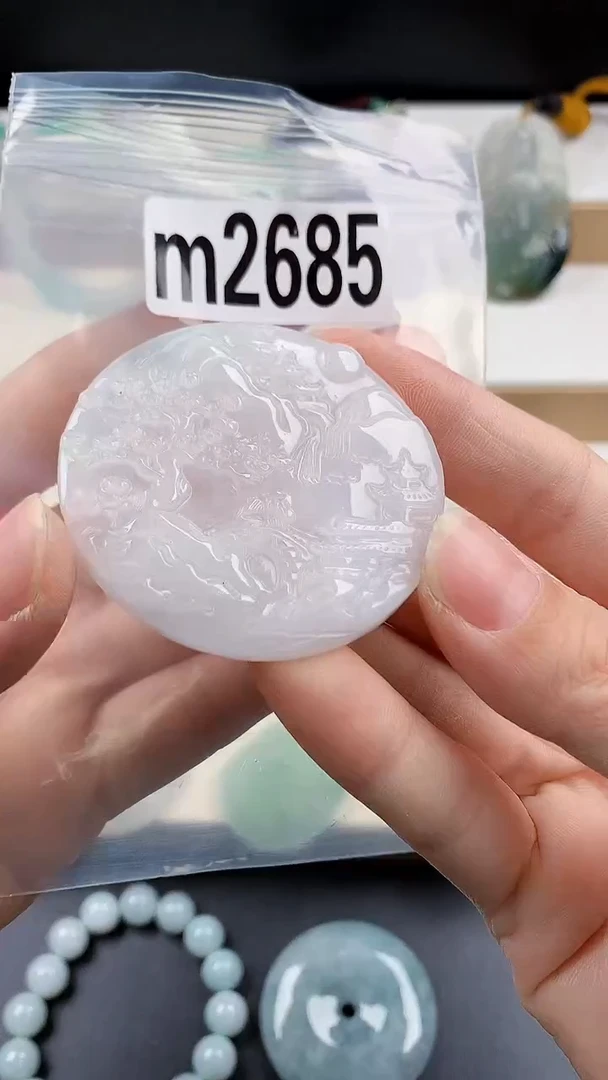 颈饰未镶嵌翡翠天然翡翠吊坠挂件