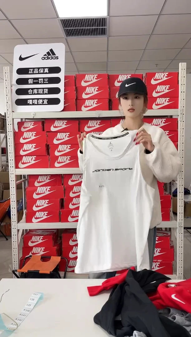 编码 365 尺码 xl 胸围衣长  正品直播间过款