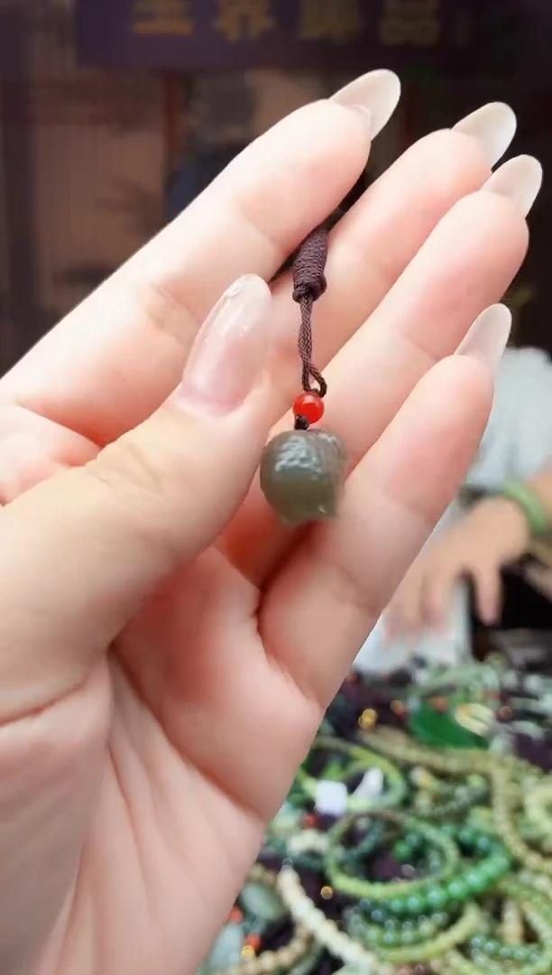 颈饰未镶嵌和田玉多样性发货拍一发一