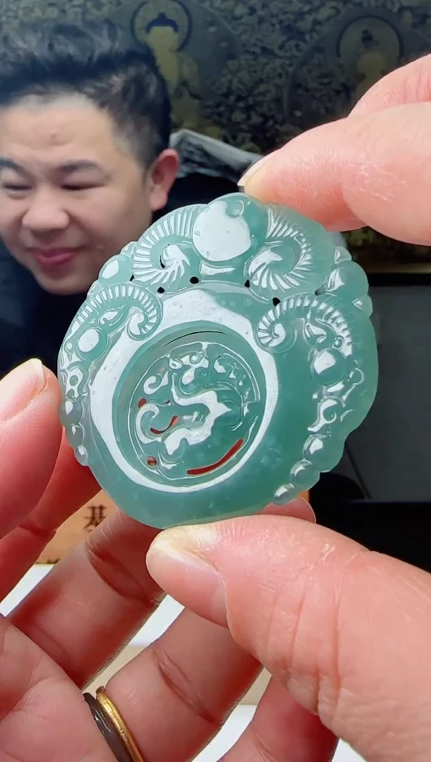 【闪购商品】翡翠颈饰未镶嵌多样性随机发其一