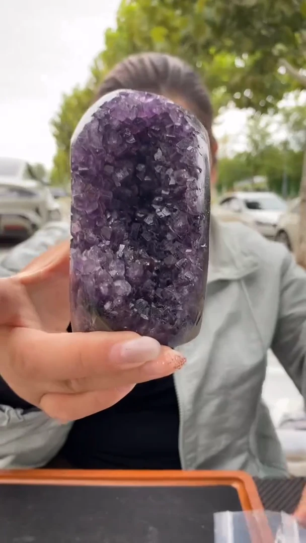 未镶嵌珠宝半成品水晶紫晶洞D598