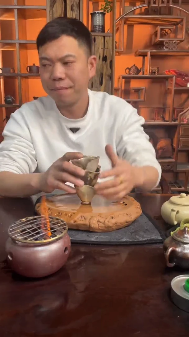 【闪购商品】紫砂全手工白泥葵口斗笠杯（3个）