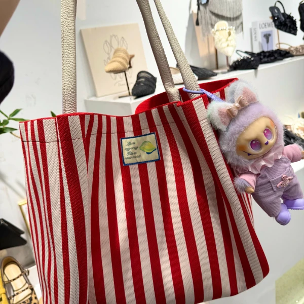 chalan  新款时尚百搭舒适休闲复古单肩包25a0705