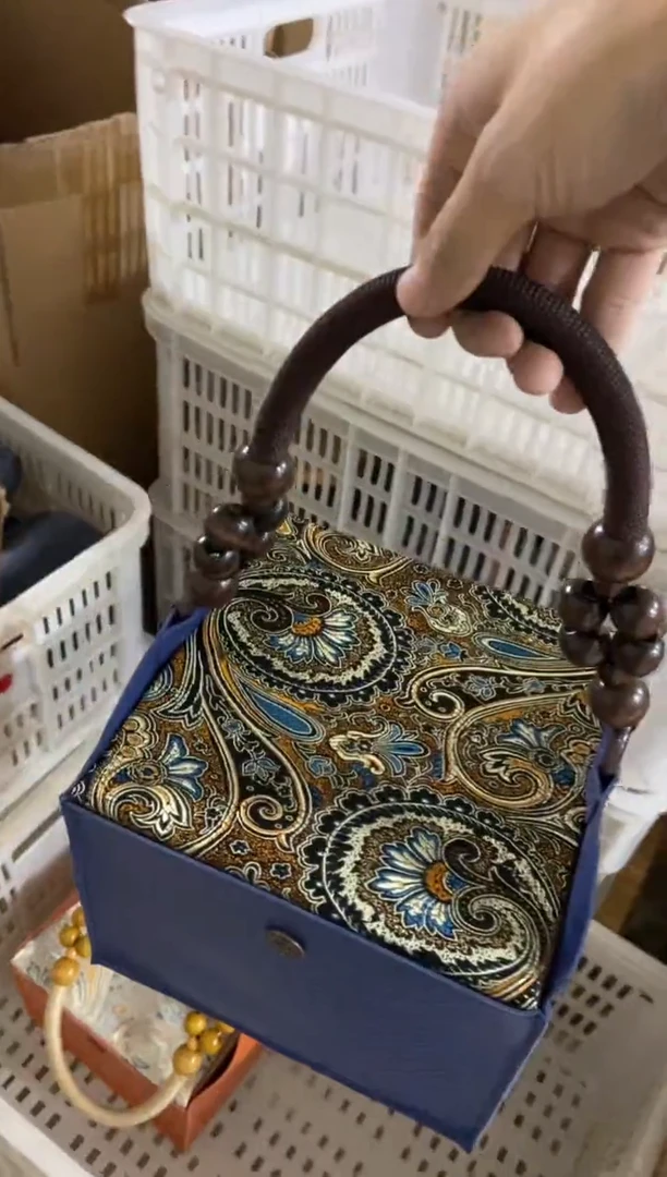 杯无运费险有瑕疵的摄影的产品有使用过的痕迹有点脏介意勿拍