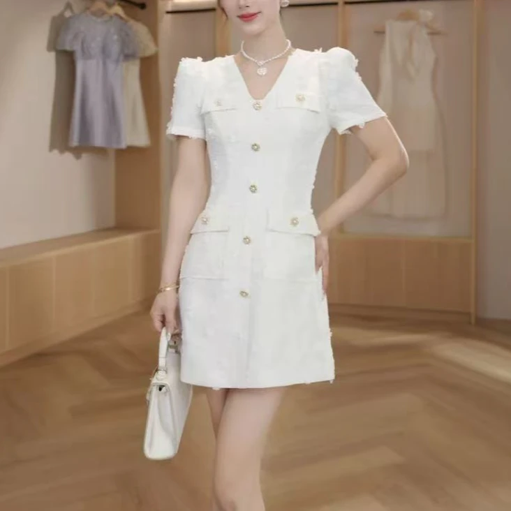 2025年夏季新款法式小众设计感小香温柔气质显瘦收腰连衣裙21756