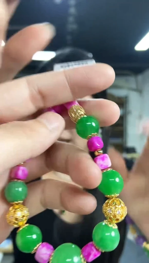 多样性发其一颜色微差